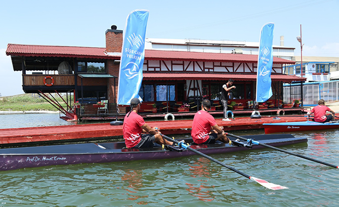 Sea rowing boats of Şişecam Çayırova Sports Club launched